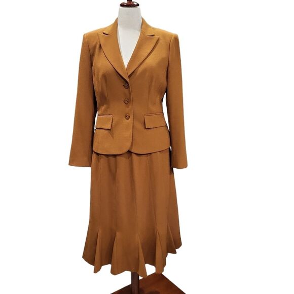 EUC 2 pcs set Saghabor women's orange blazer jacket suit & skirt set, M - Picture 2 of 12